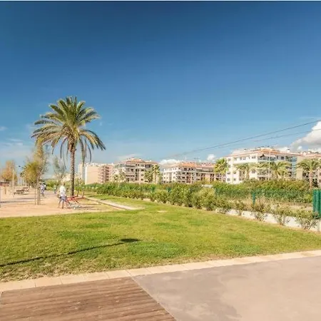 Frente Del Mar Apartment *